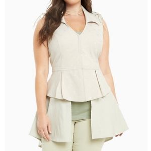 NWT Torrid Once Upon A Time Snow White Vest sz 4